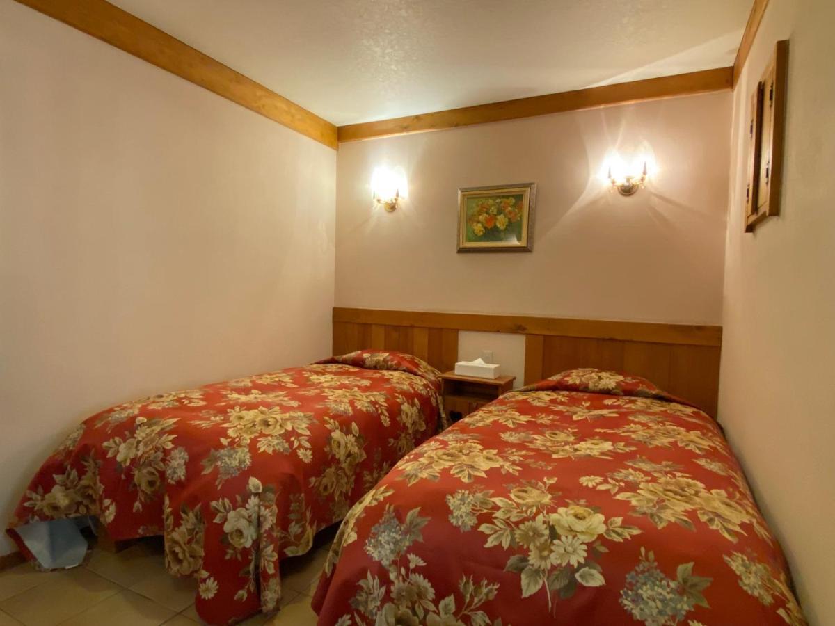 Private Hotel Rei Fujikawaguchiko Bagian luar foto