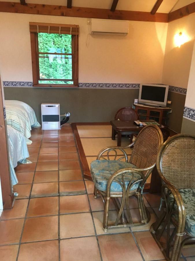 Private Hotel Rei Fujikawaguchiko Bagian luar foto